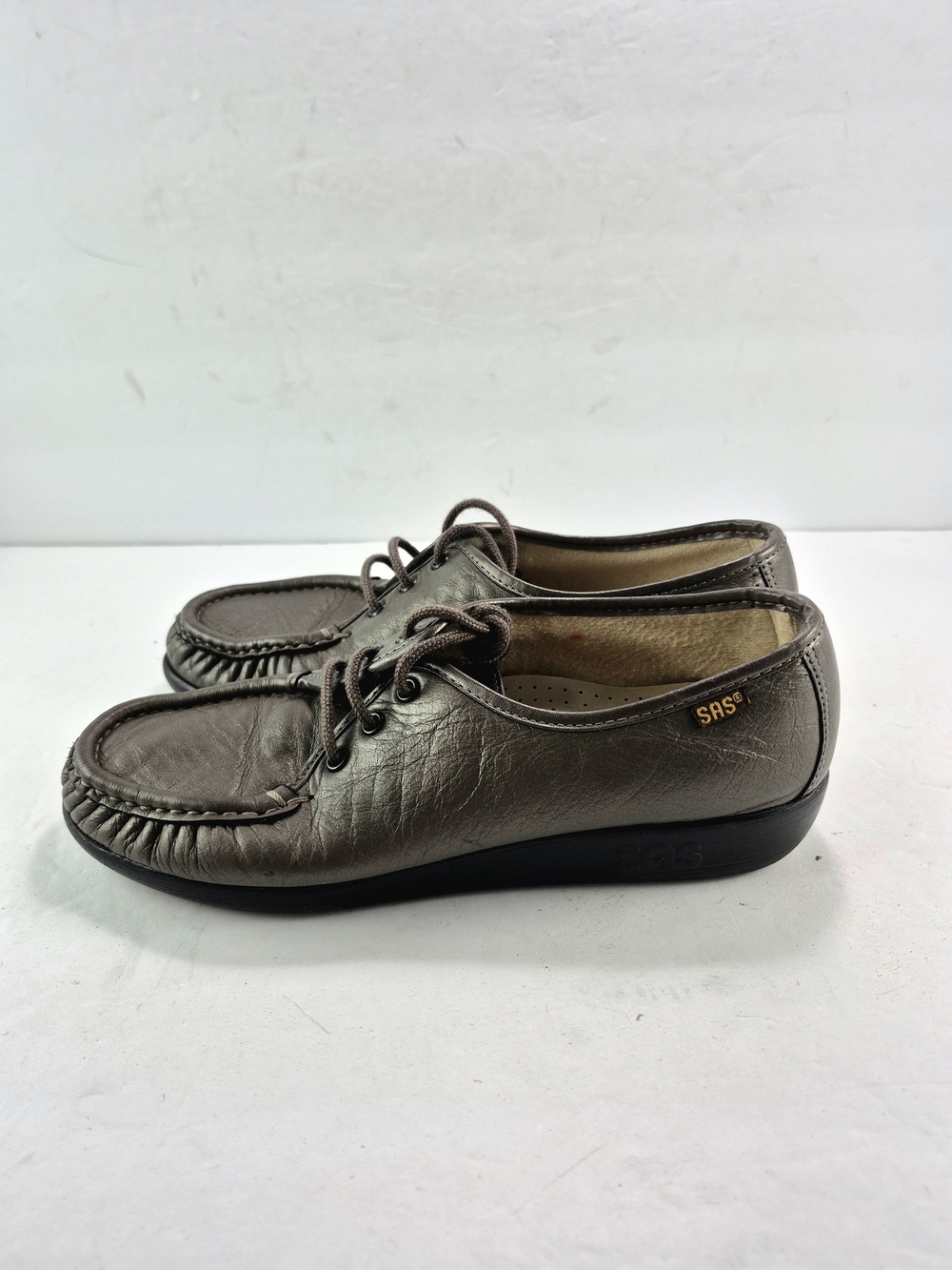 SAS Siesta Metallic Pewter Leather Lace Up Loafer Moc Toe Comfort Shoes Size 7.5